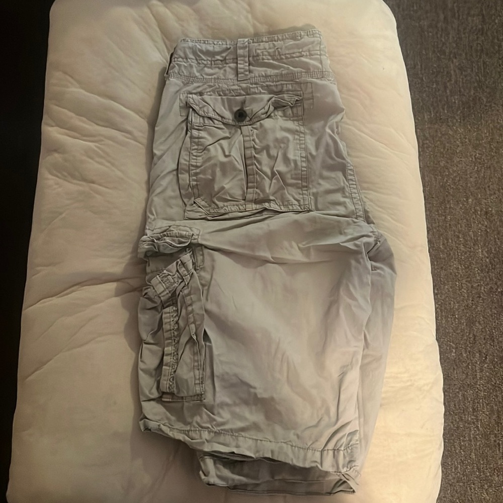 Union Khaki Cargo shorts! Tan, size 36